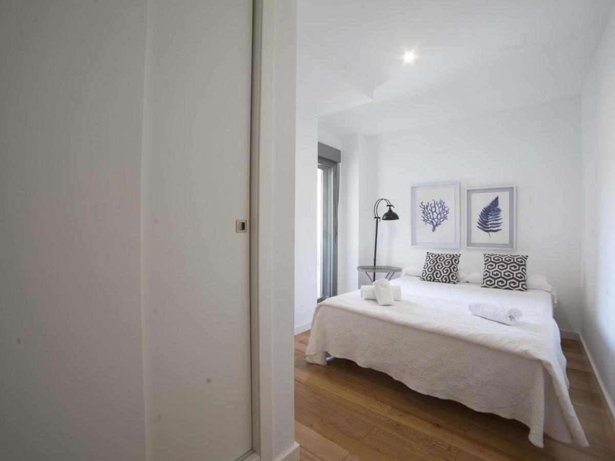 Apartamentos Kasa25 Castanos อาลิกันเต ภายนอก รูปภาพ